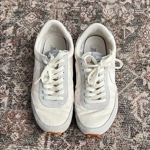 Nike Cream and Gray Casual Sneakers